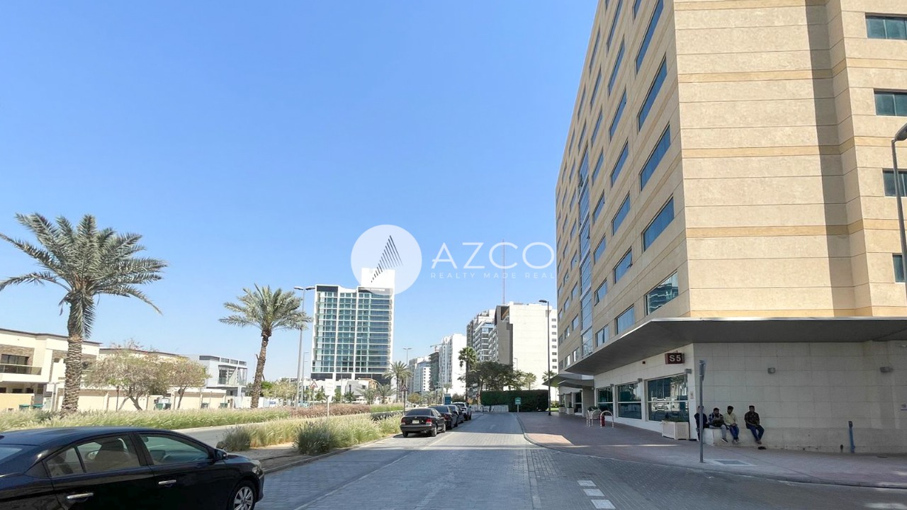 Prime Location | Vacant | Unfurnished