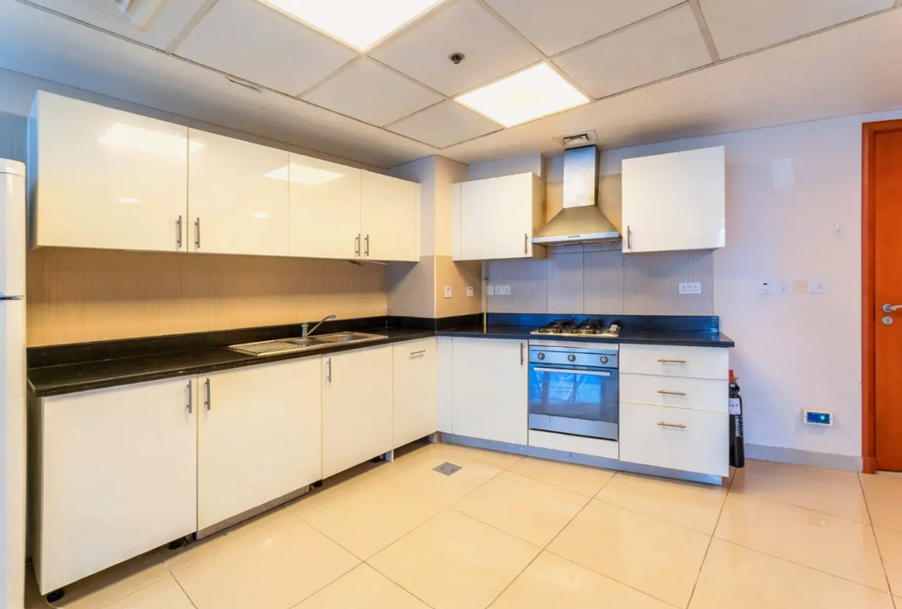 2 BR with Maid's Room | Bright | Dubai Mall and Pool View