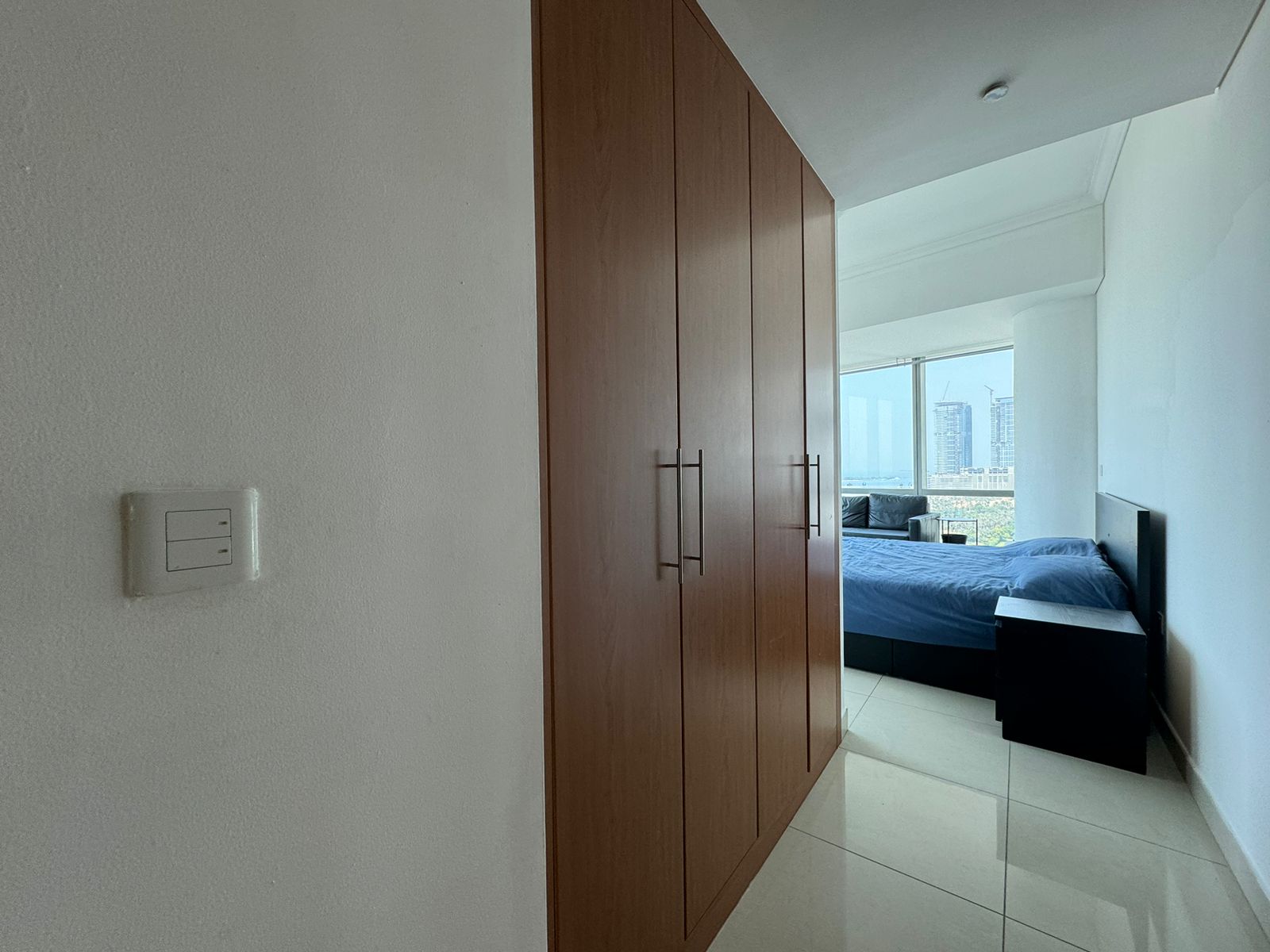 Sea View | Chiller free | Next to tram
