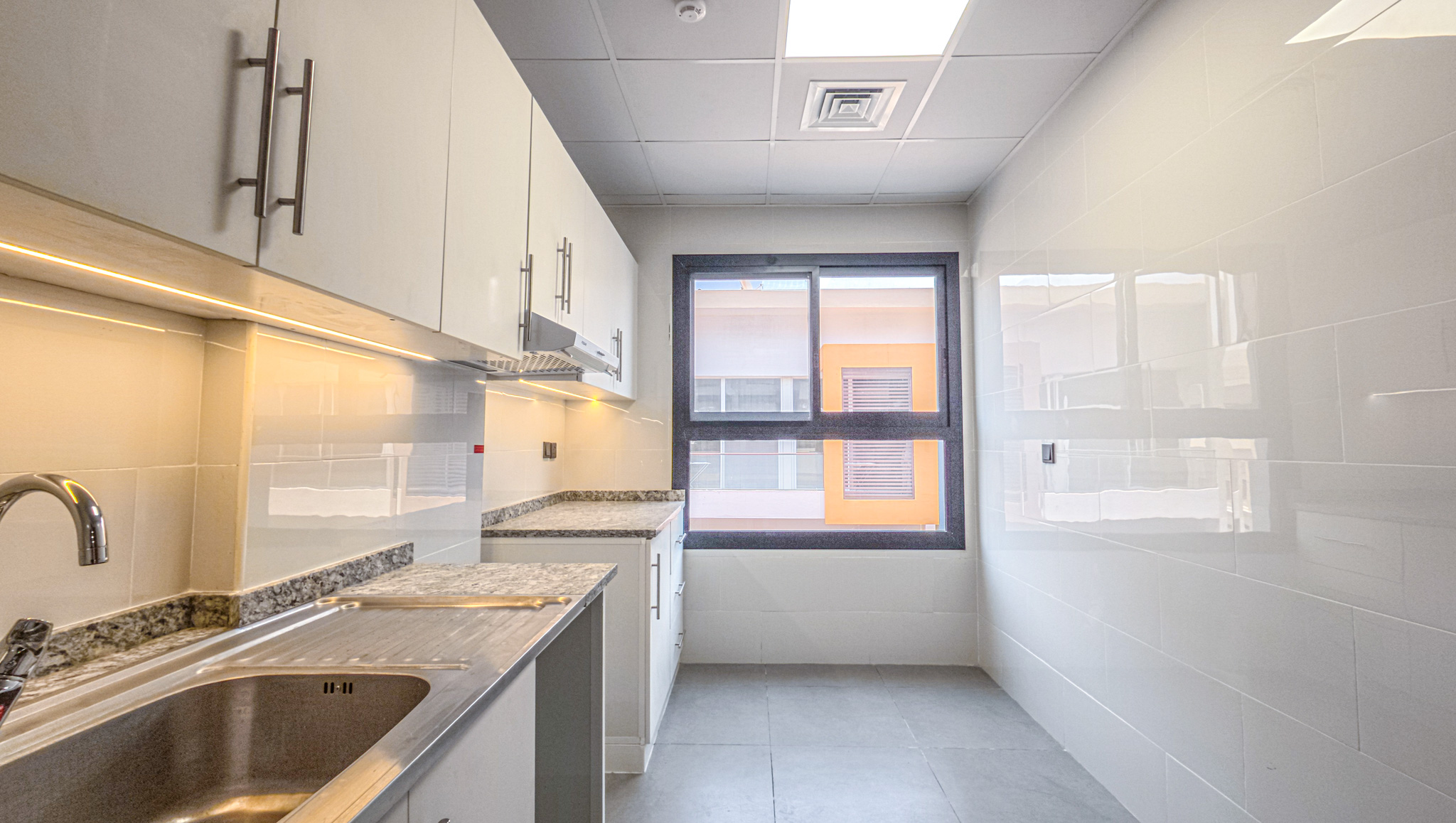 Bright & Spacious | Ready to Move | Community View