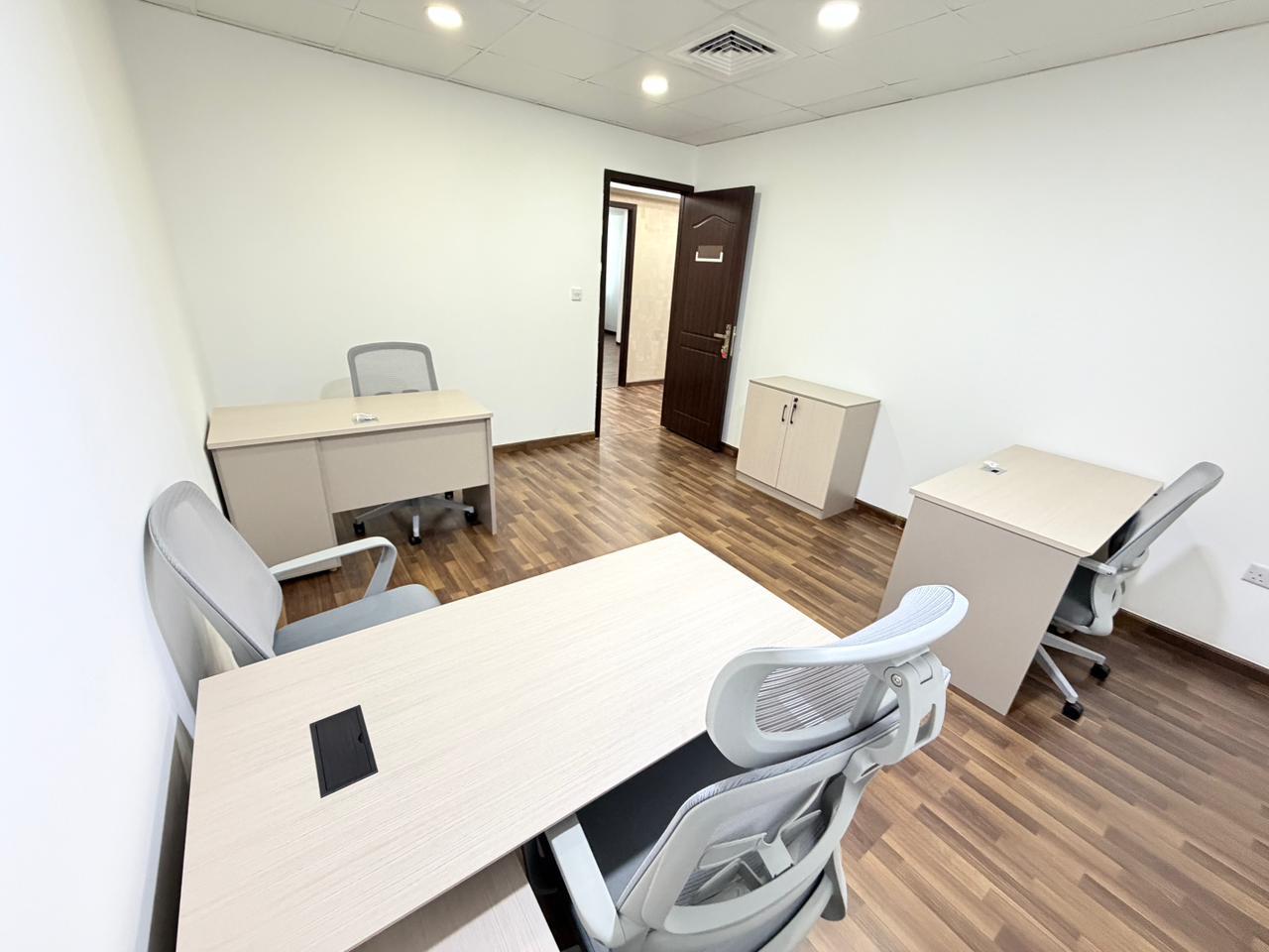 Spcaios Office | Affordable Prices | Multiple Options Available | 230SQFT