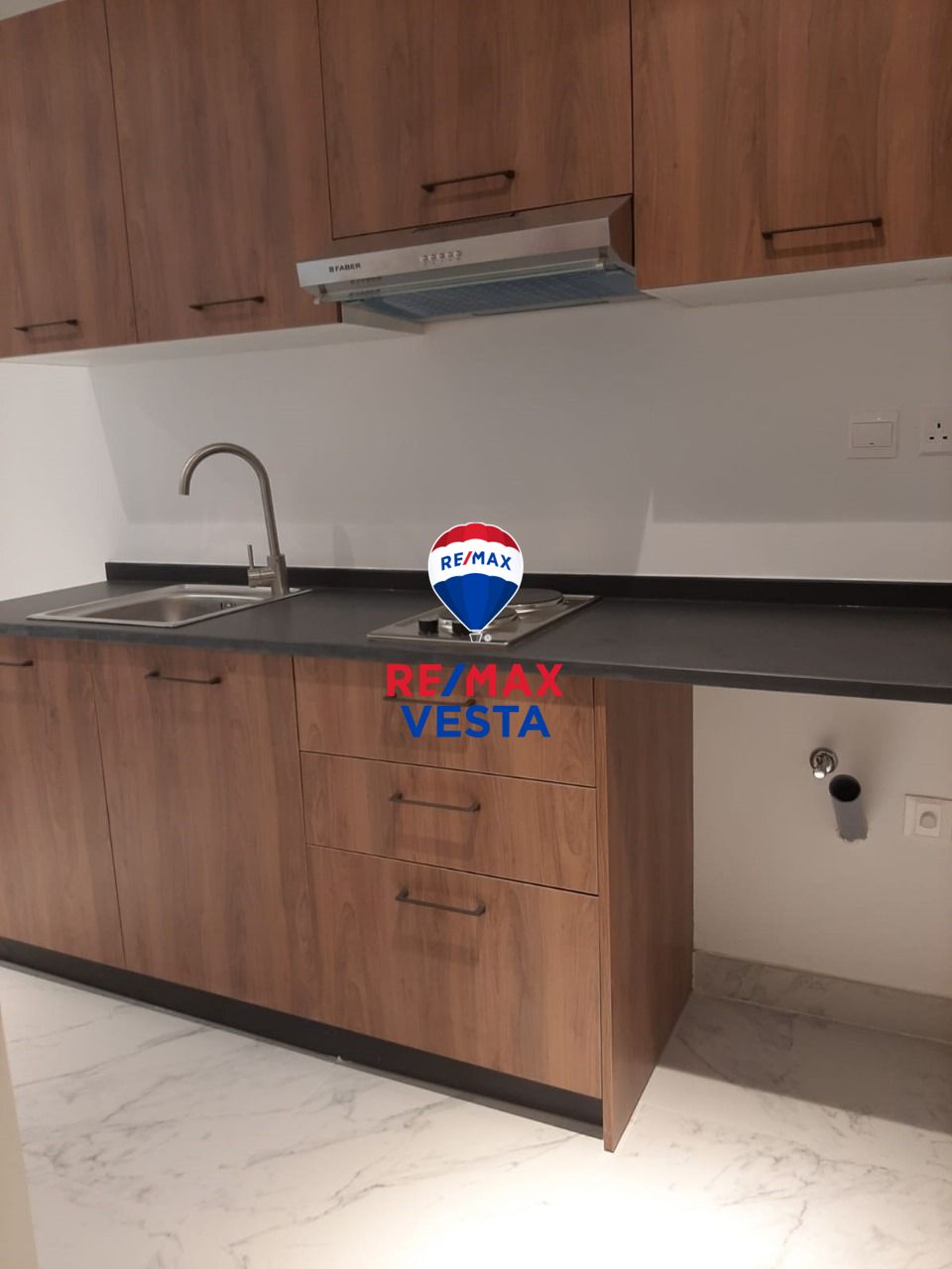 Ready to Move in | Spacious  Layout | Well Maintained