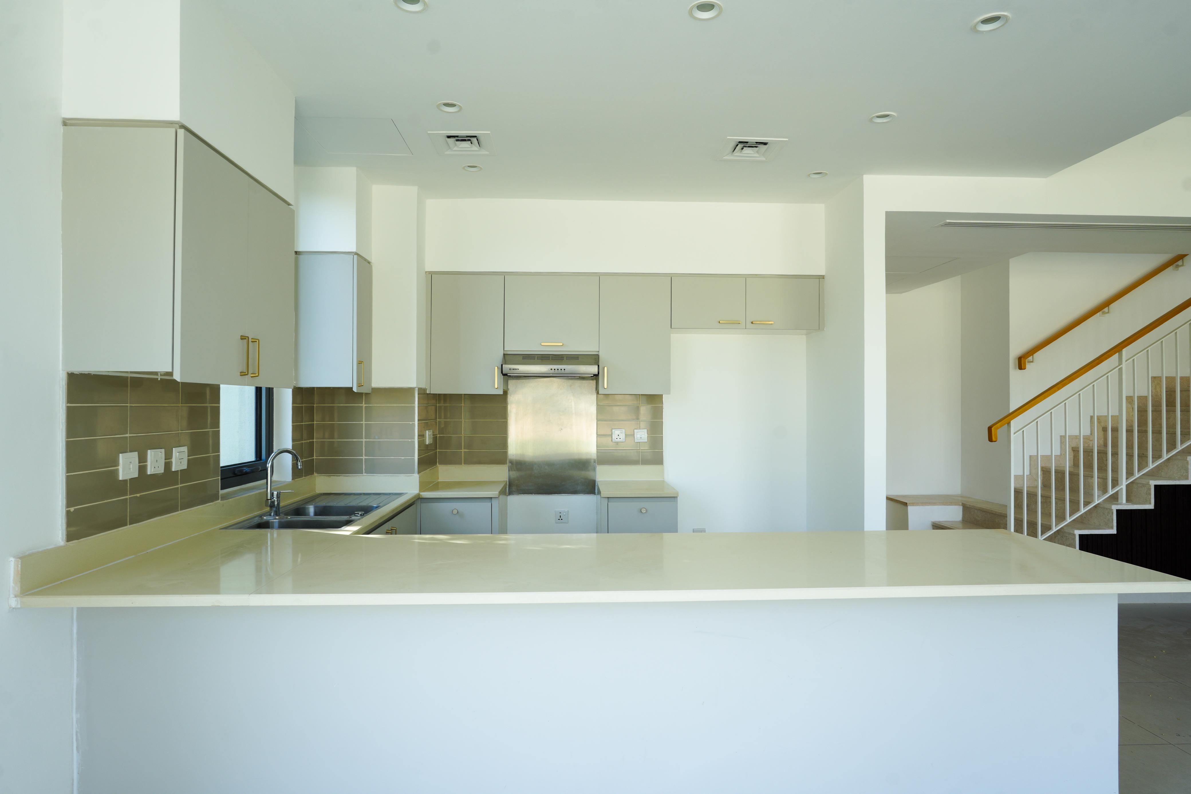 5 Bedroom +Maid | Single Row