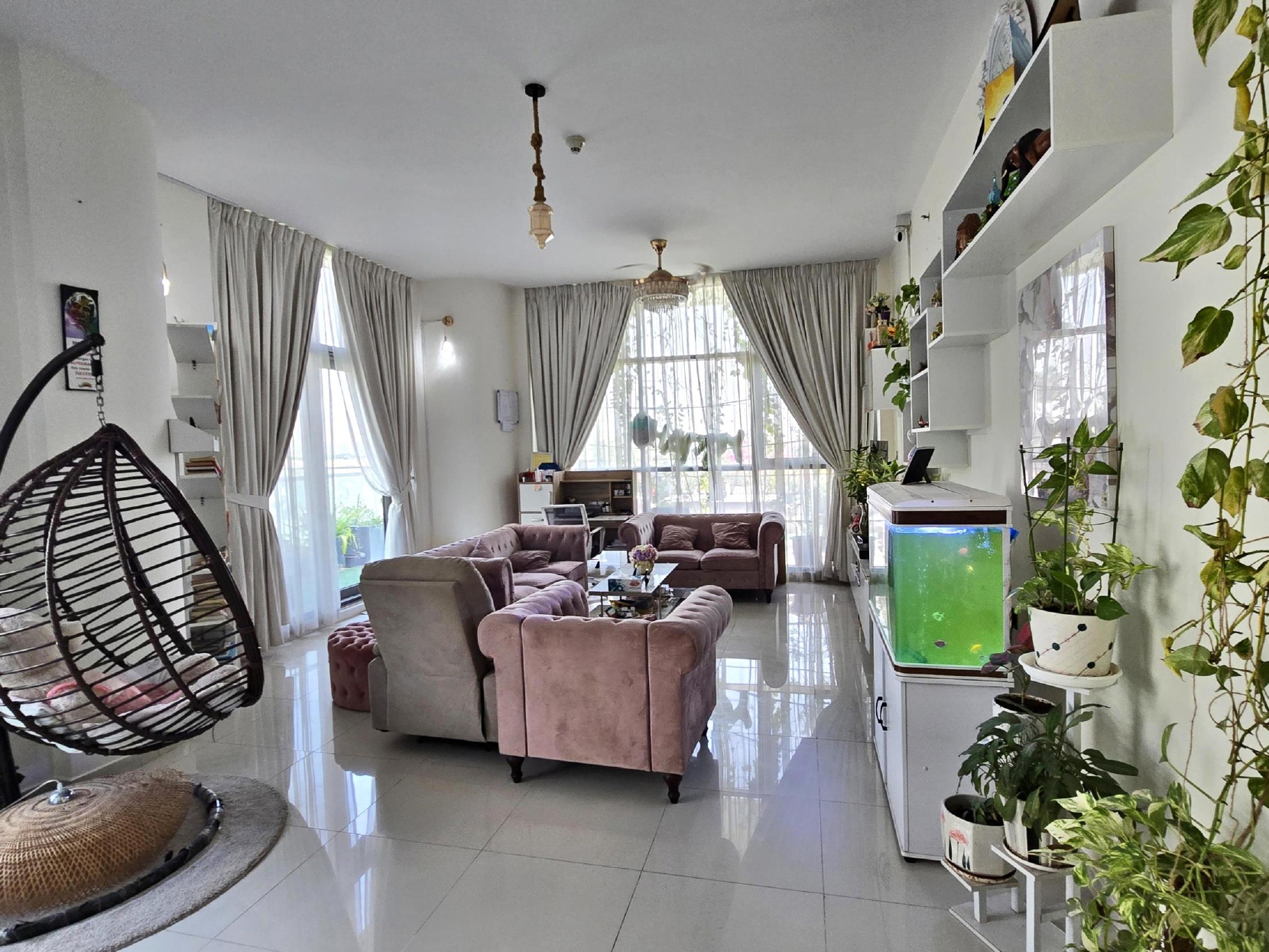Furnished | Spacious Layout | Prime Investment · صورة 3