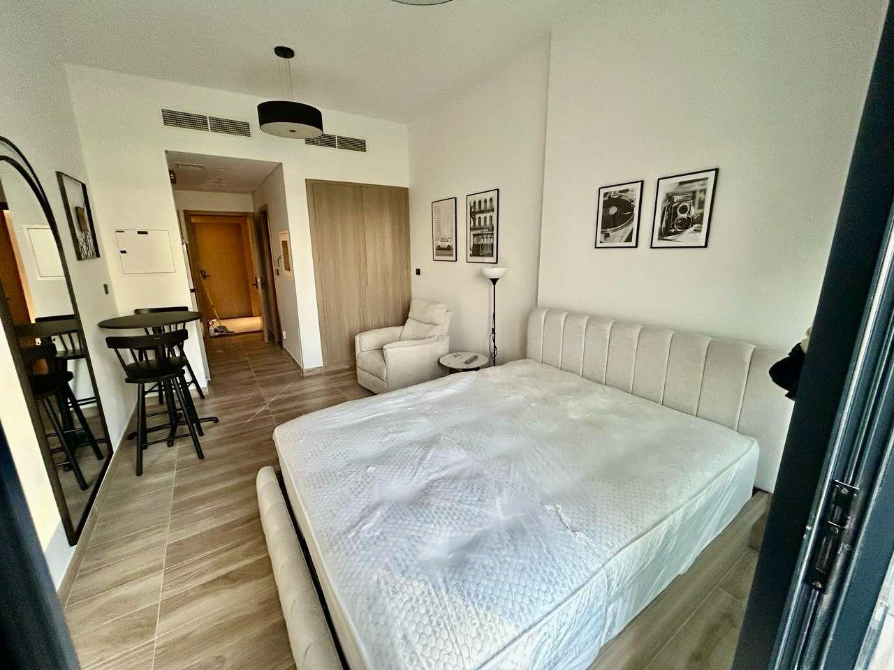 Pool & Garden View | Fully furnished | Key amenities
