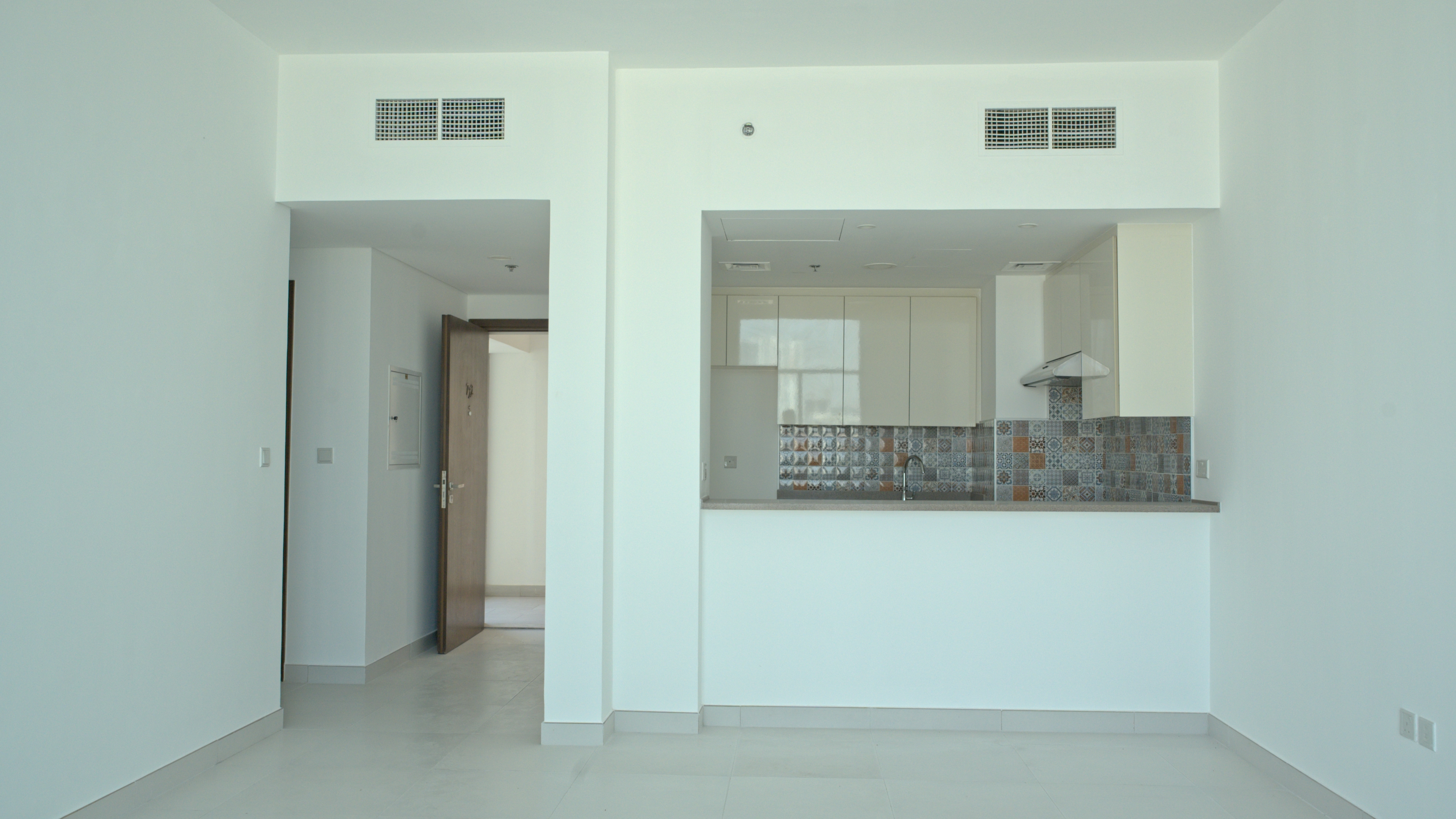 Corner Unit | Elegant 2BHK | Unfurnished | Burj View