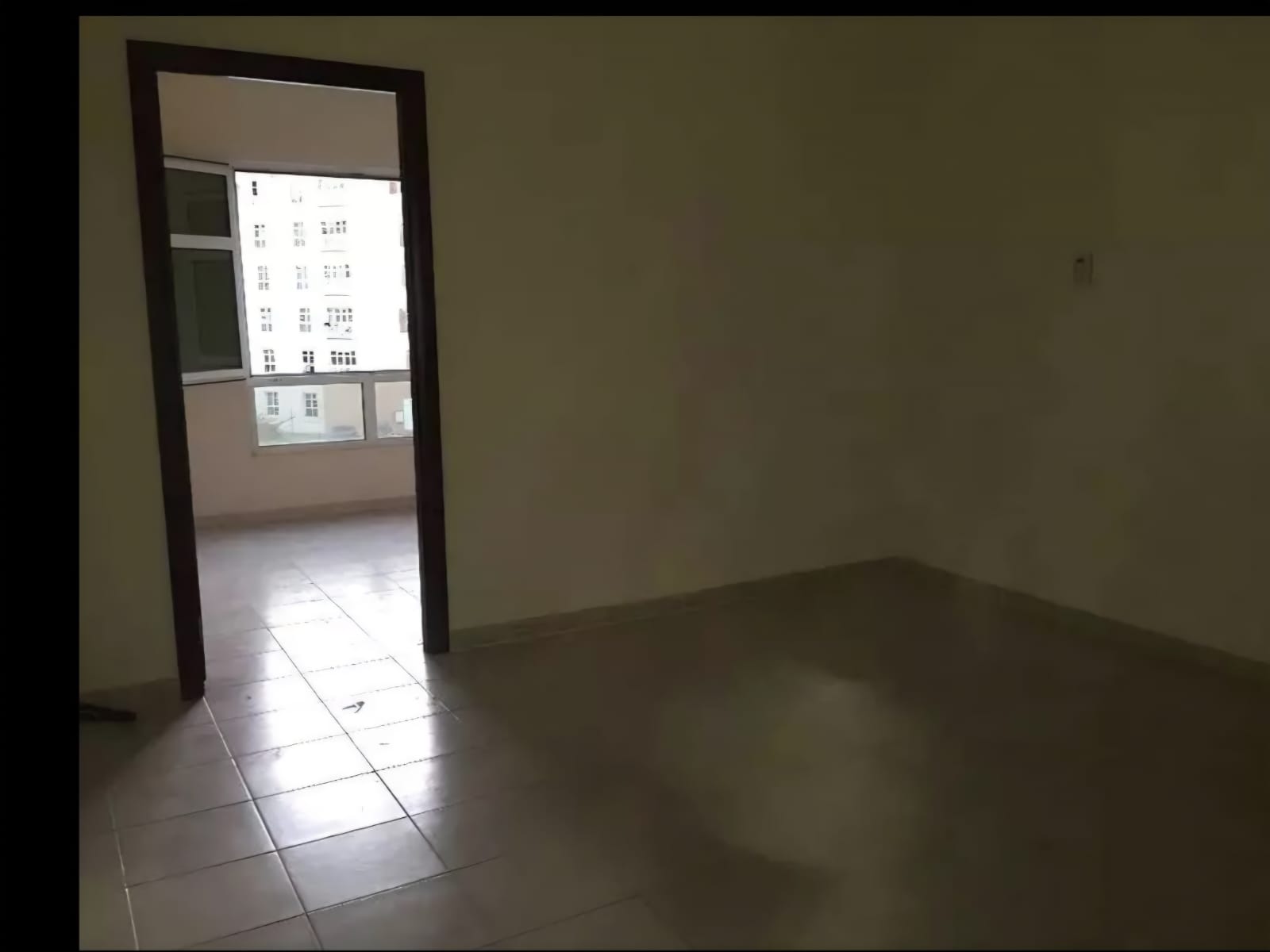One Bedroom Converted In Two Bedroom | Next to Metro | Vacant