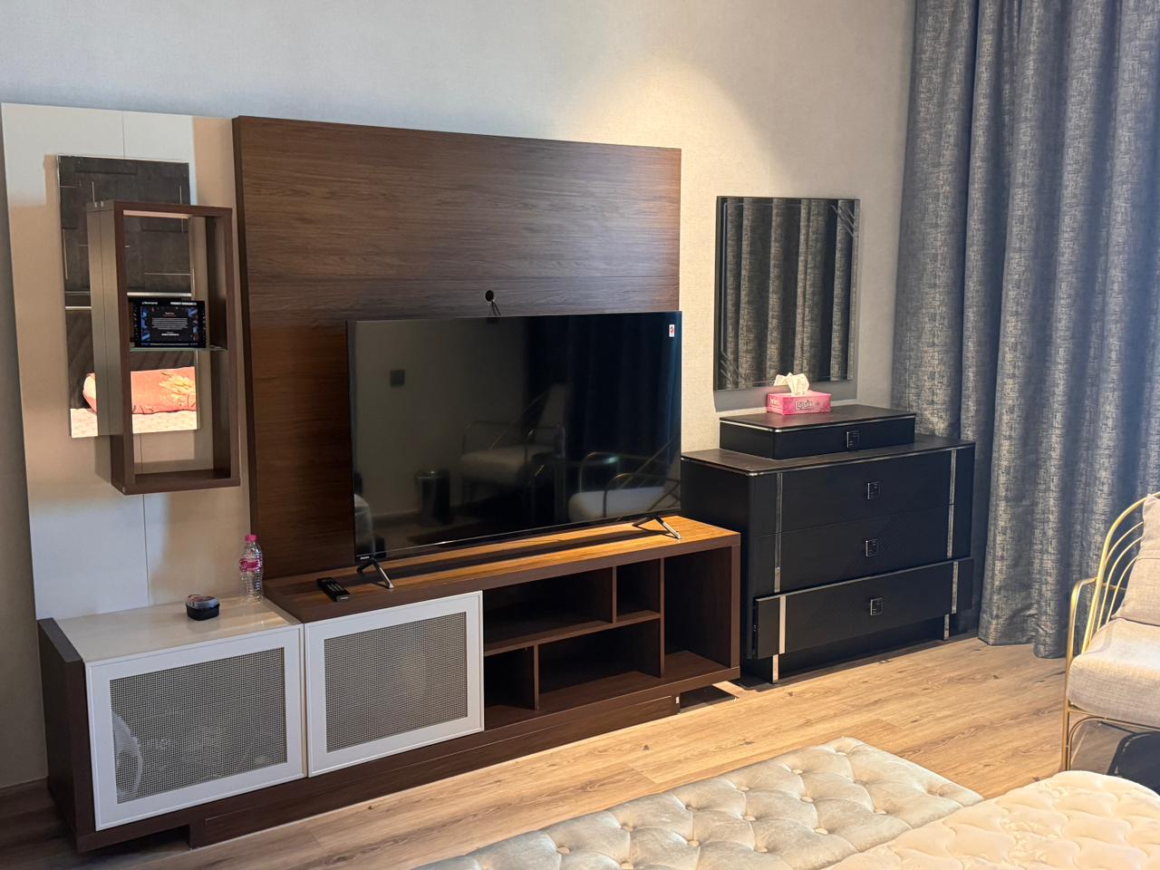 Apartment for Sale in Windsor Manor at Business Bay - Dubai