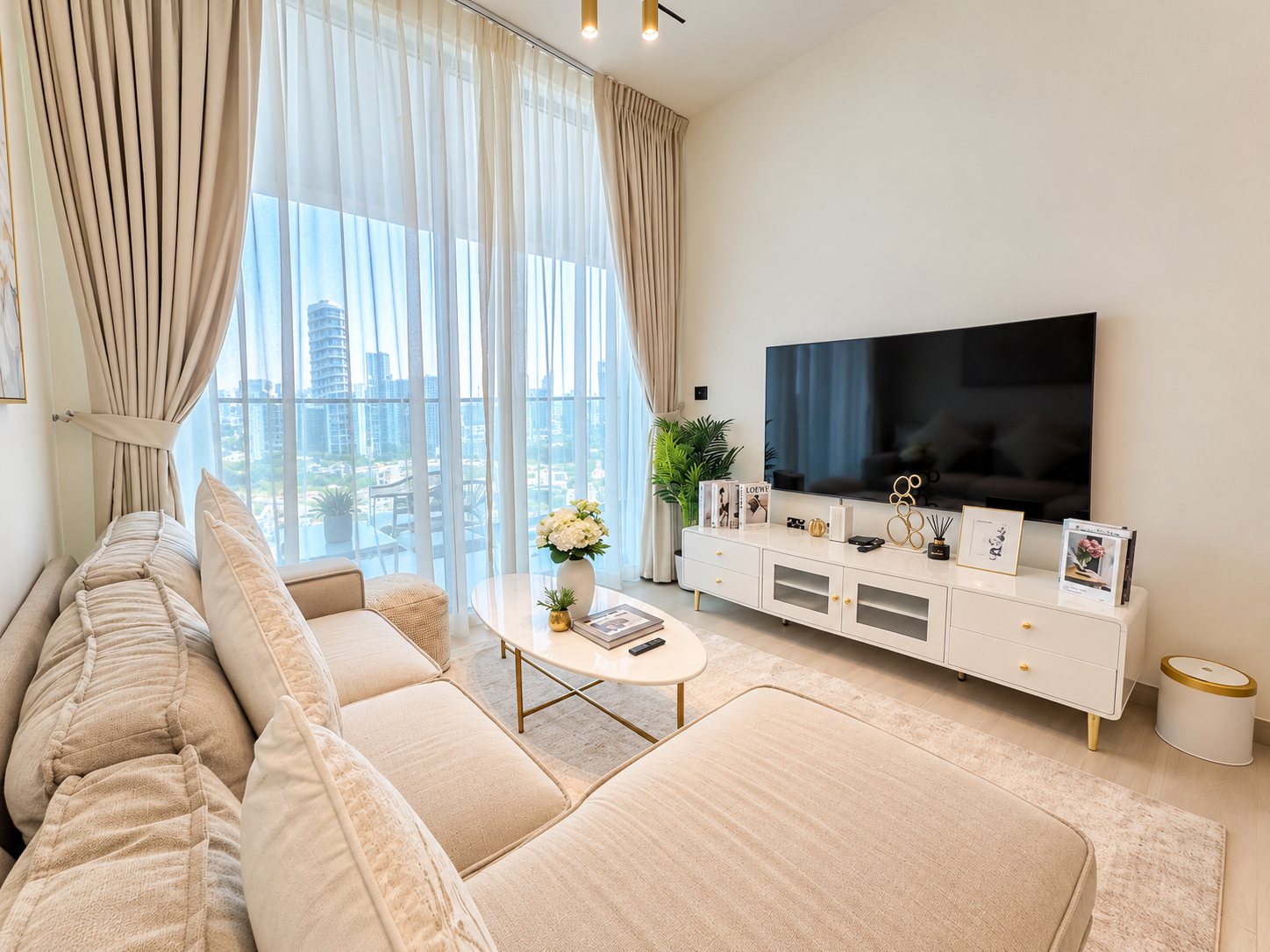 Furnished 1-bed apartment in Binghatti Onyx
