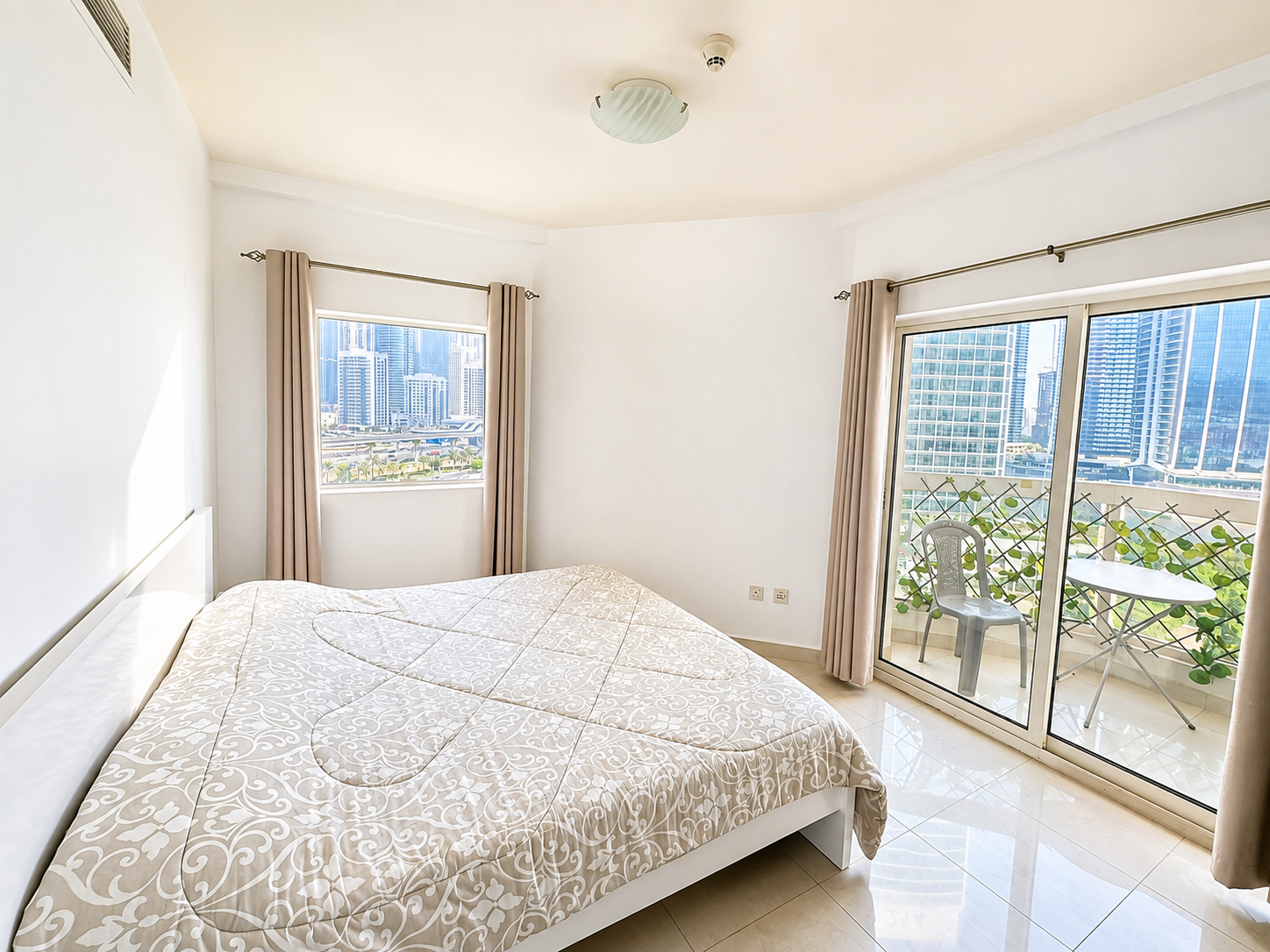 Elegant Home | Balcony | Convenient Location