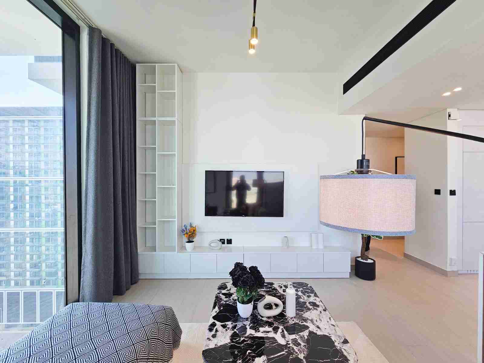 Furnished 2-bed apartment in Binghatti House