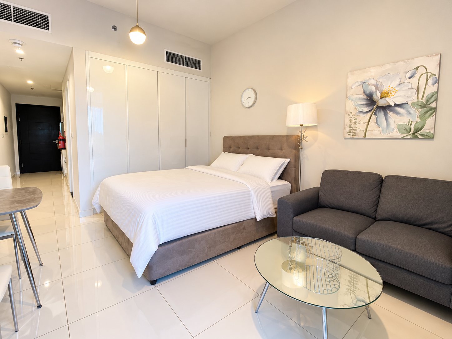 Furnished studio in Plazzo Heights
