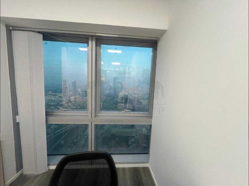 Spacious Office | Ready to Move-in