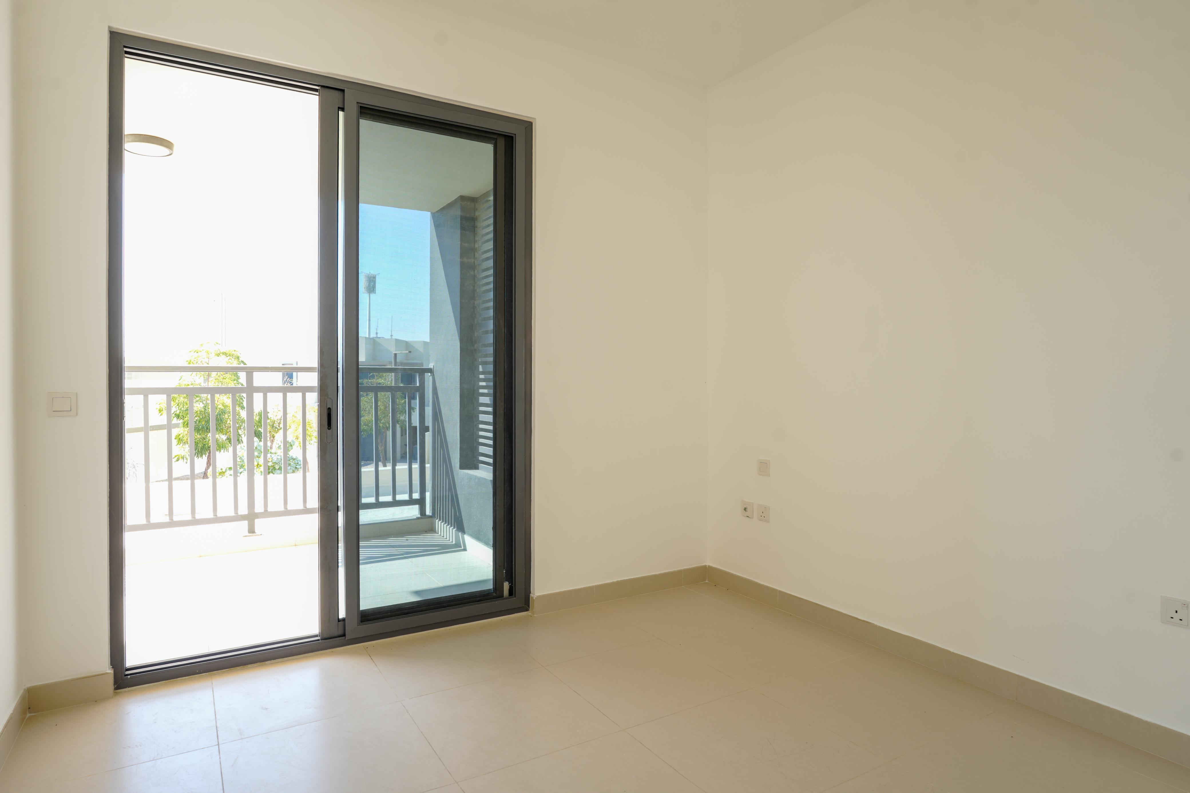 5 Bedroom +Maid | Single Row